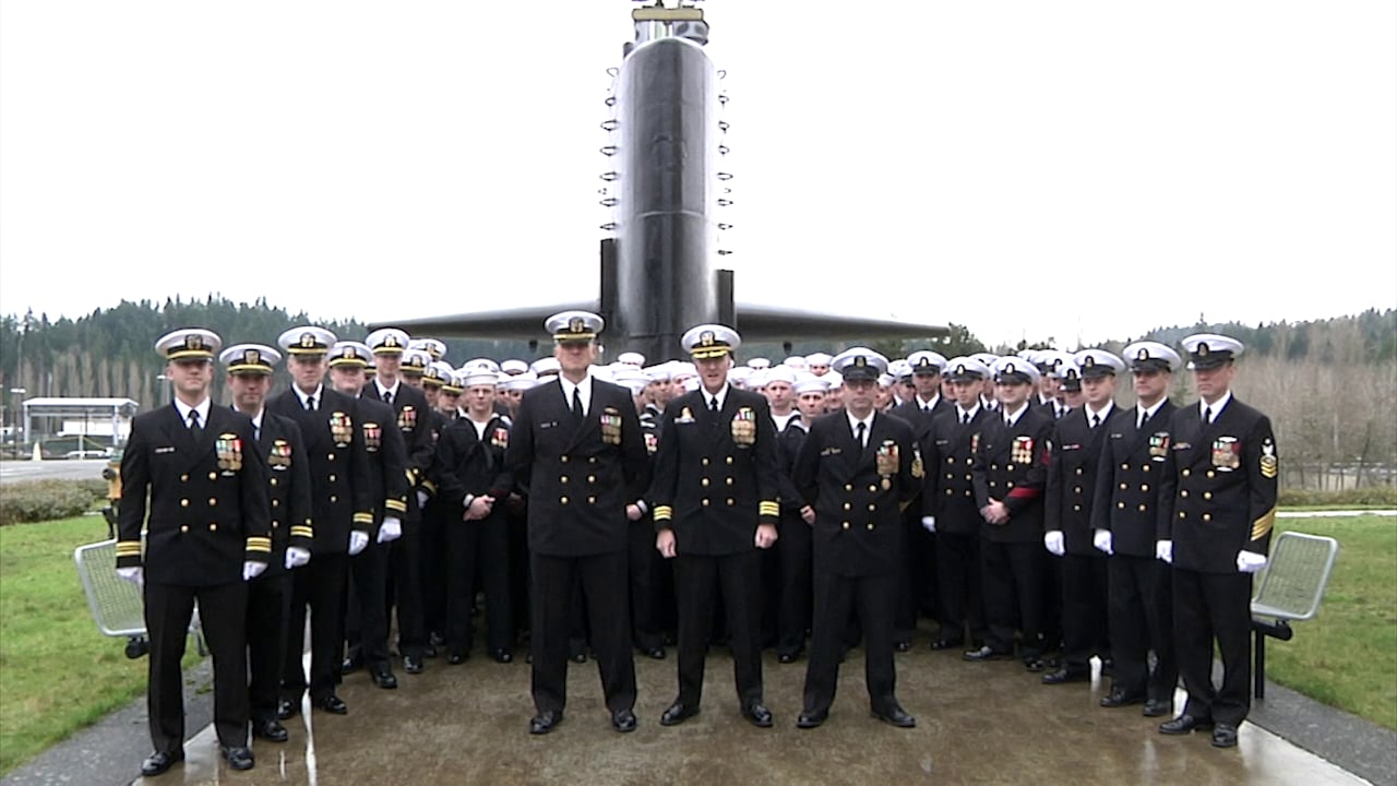 Crew of USS Alabama says, “Roll Tide!”