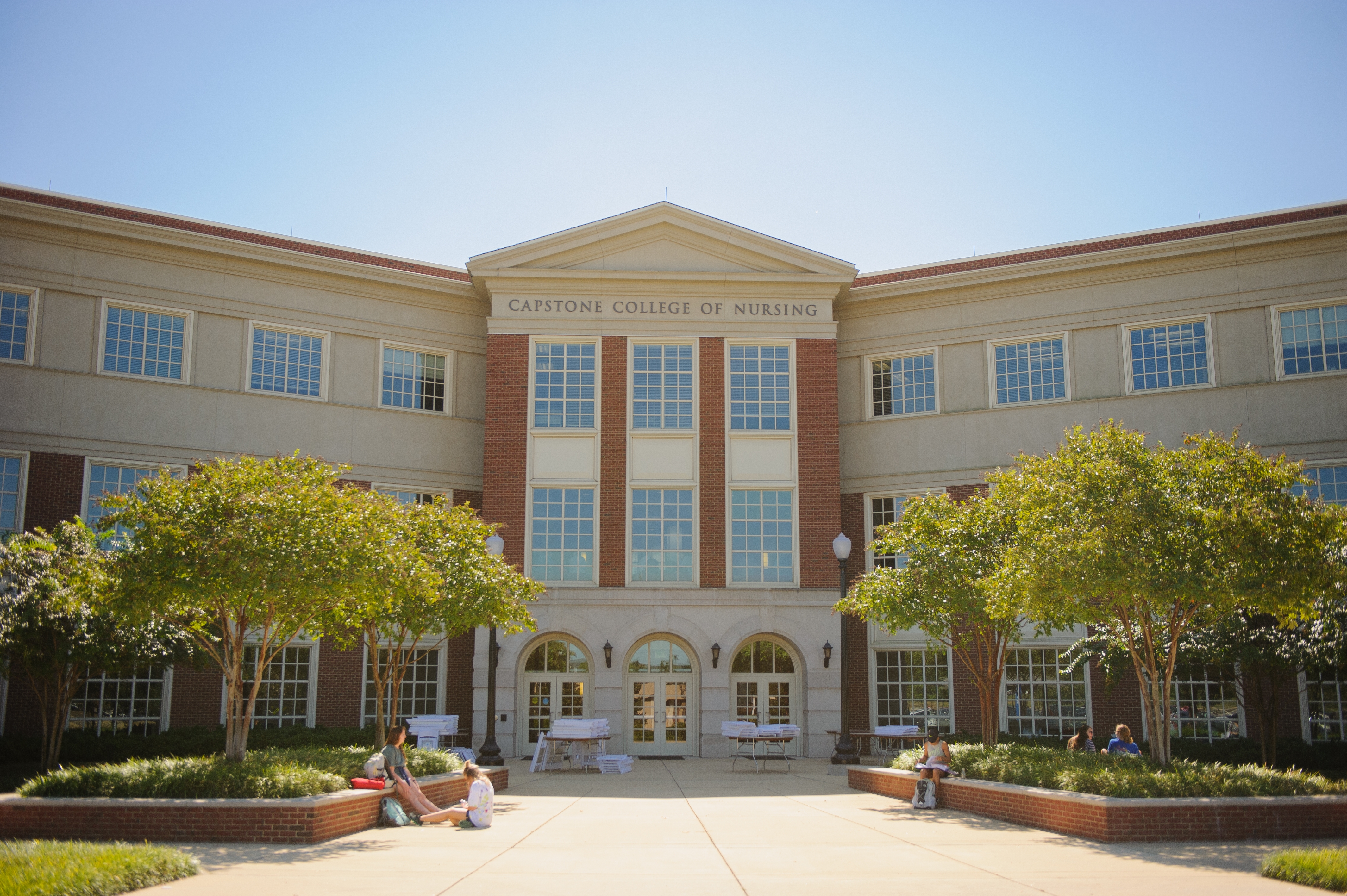 UA Receives $3.5 Million to Confront Nursing Faculty Shortage