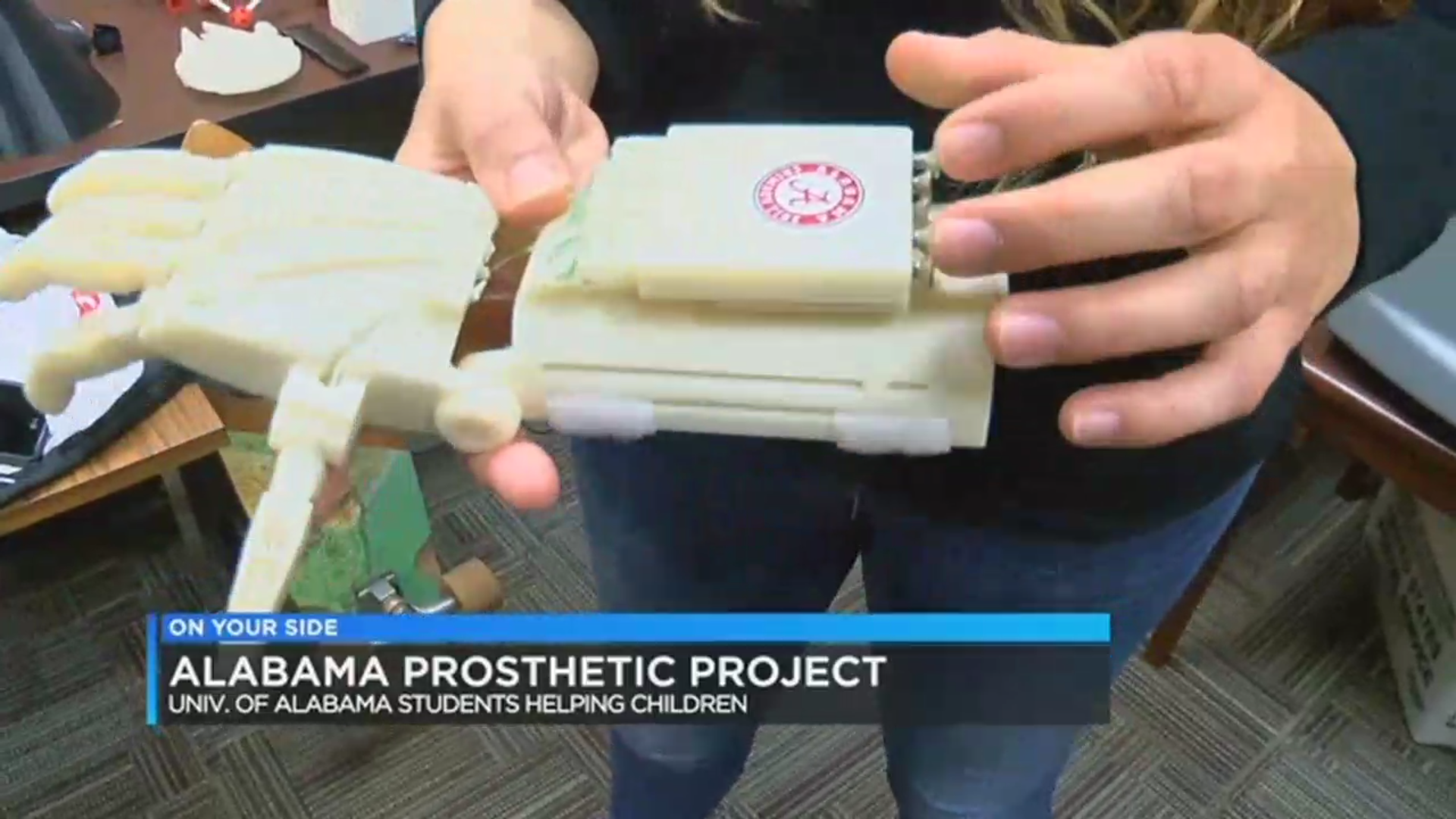 UA Students Create Prosthetic Hands for Children