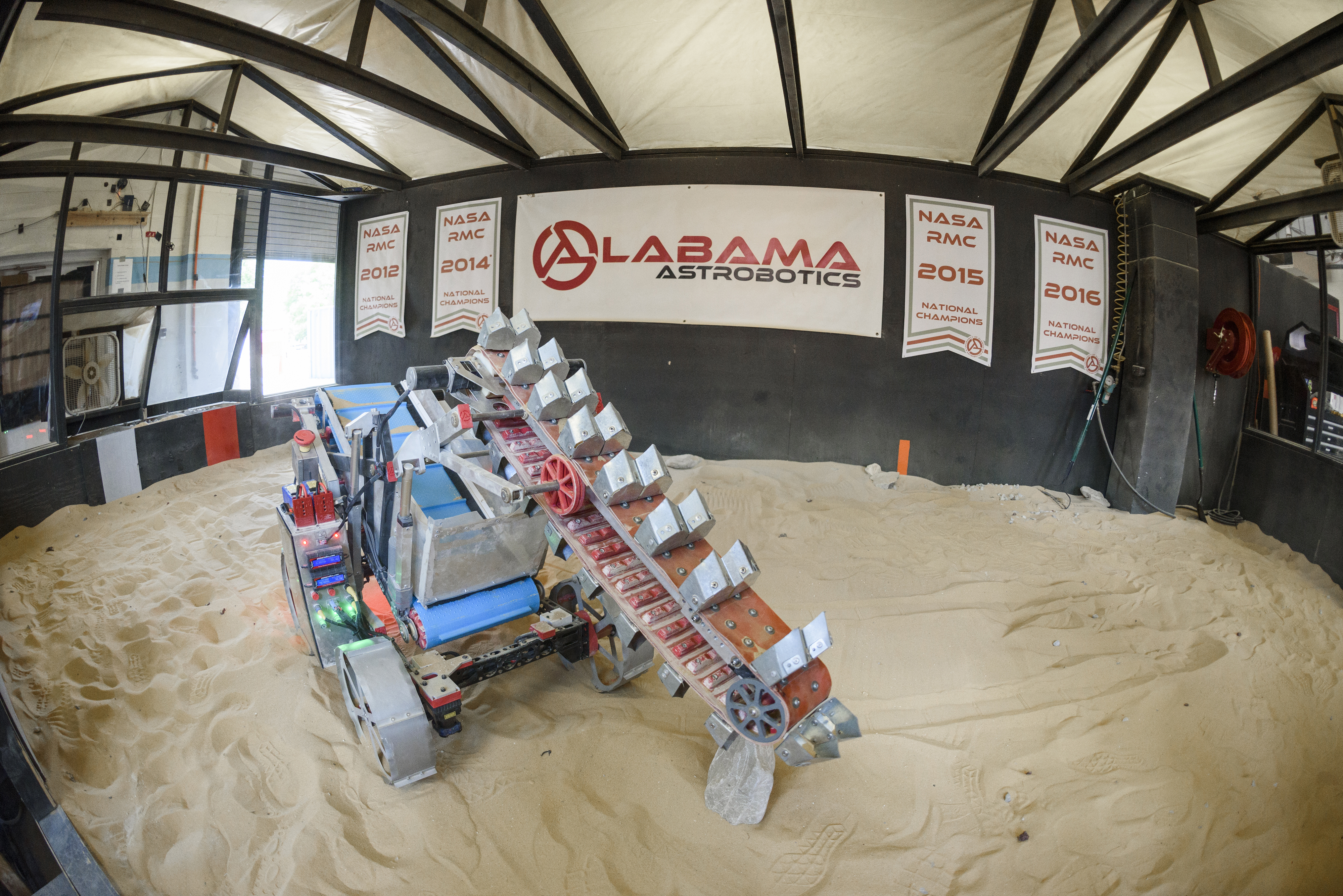 Four In a Row for UA Robotics Team
