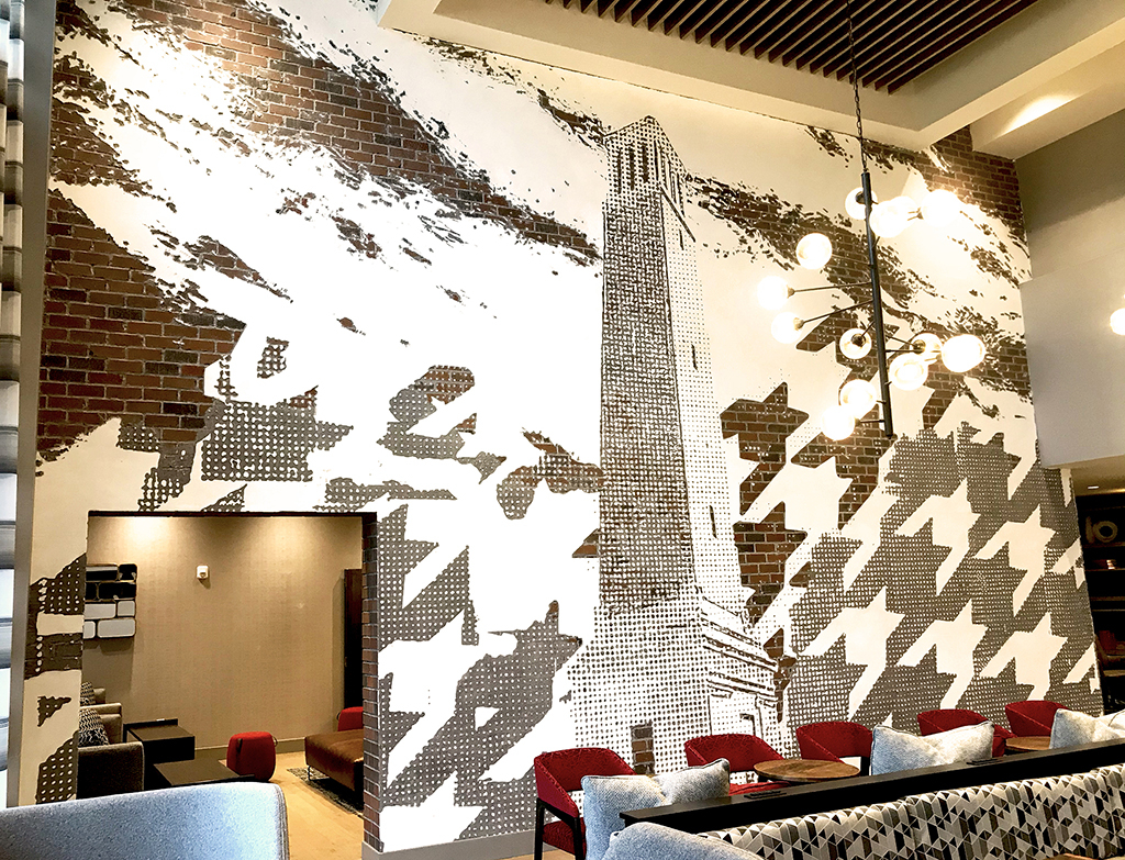 Art Alumni, Faculty and Students Combine Forces in Hotel Mural Project