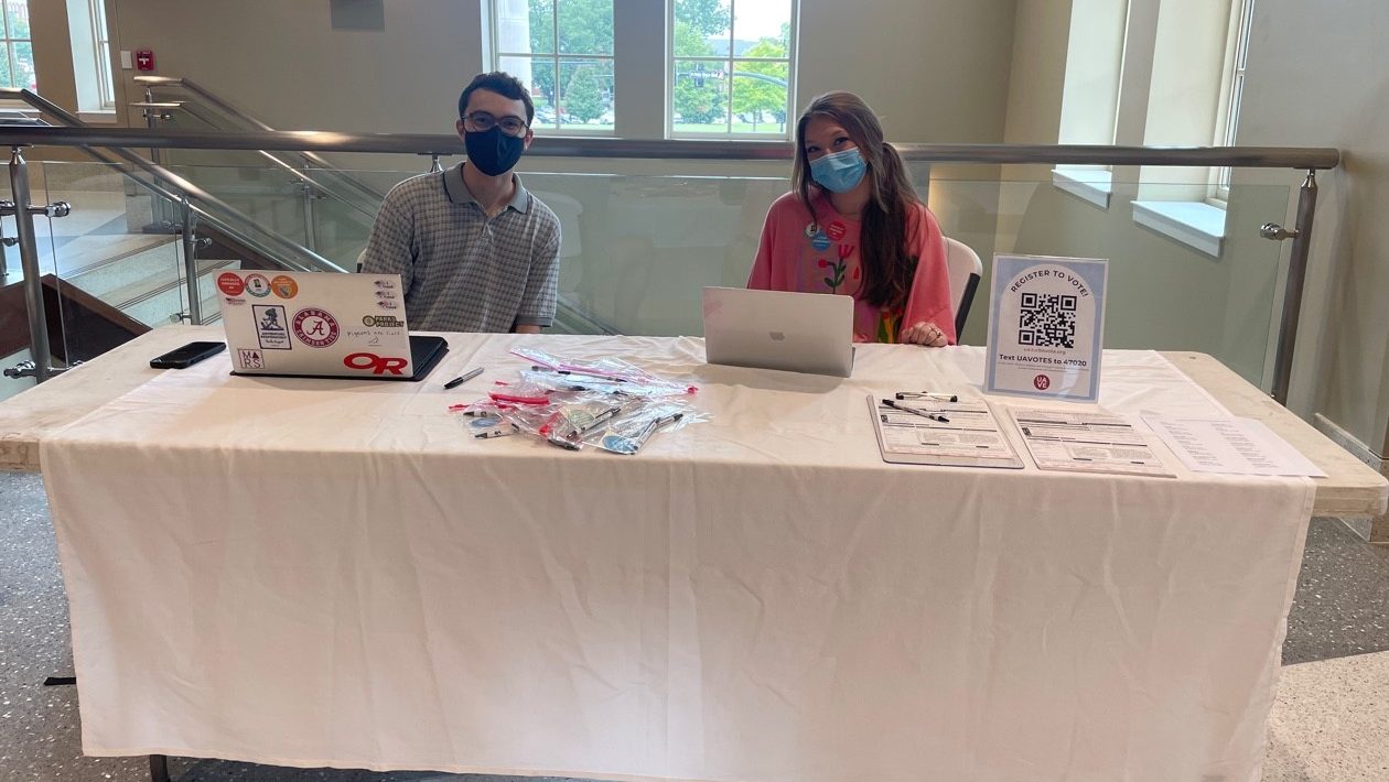 UA Vote Everywhere Ambassadors, Jack Kappelman and Alli Swann registering voters at the beginning of the 2021 school year