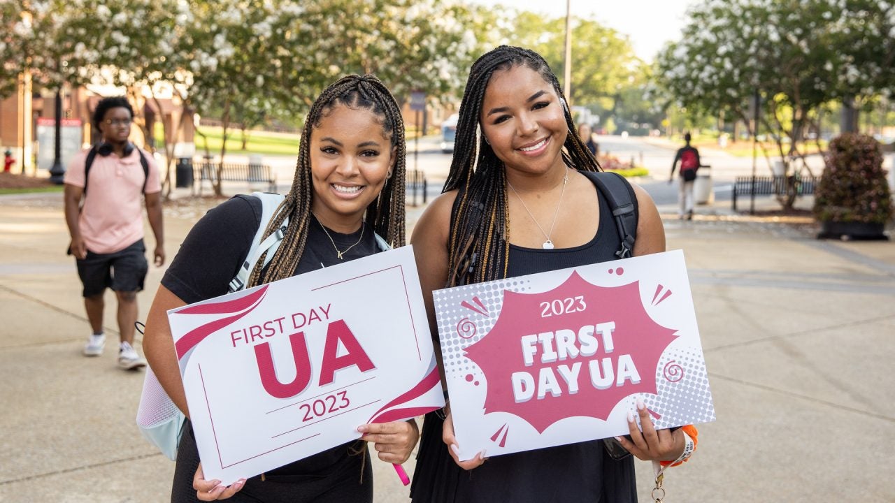 Dean's List Students Named for UA Spring 2023 Term - University of Alabama  News