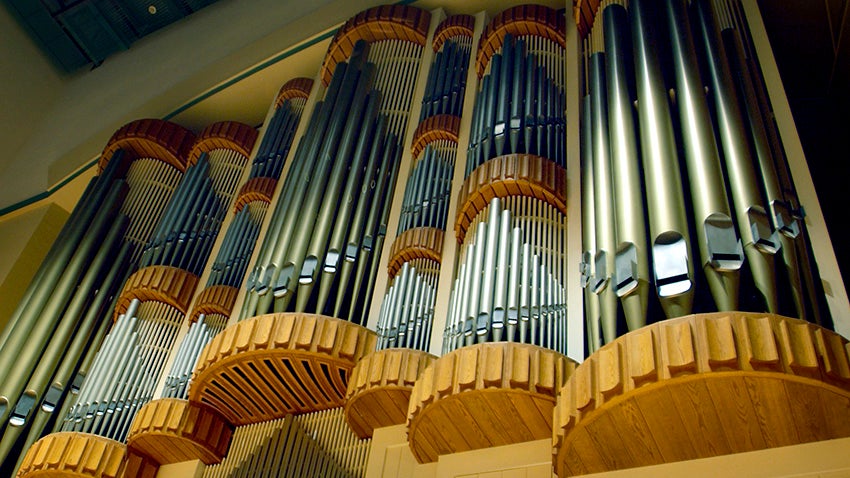 close up of organ pipes