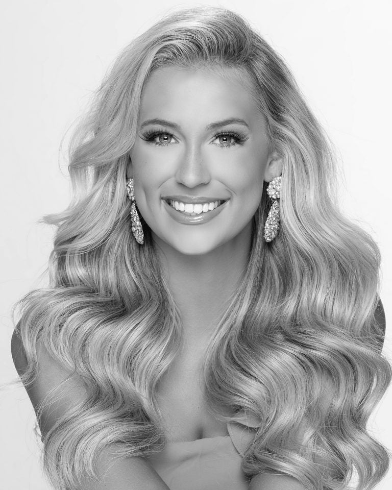 16 Vie for Miss University of Alabama Title University of Alabama News