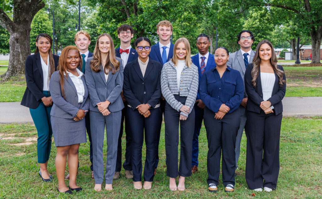 The 2024 class of Tuscaloosa Rural Pre Medical Interns