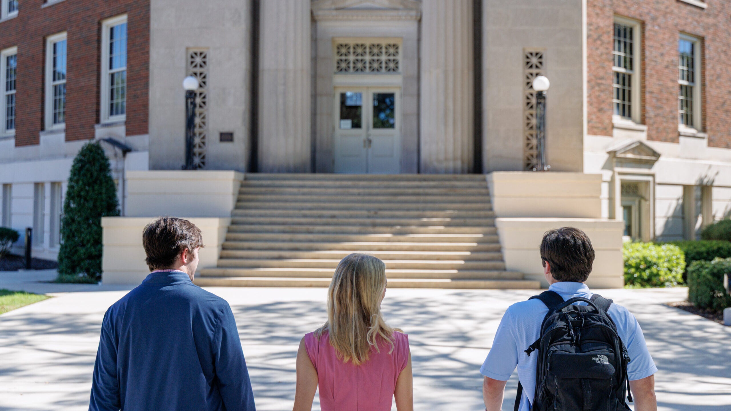 UA Establishes School of Leadership and Policy