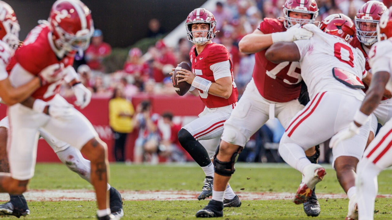 Ty Simpson prepares to throw a pass during the 2025 homecoming game